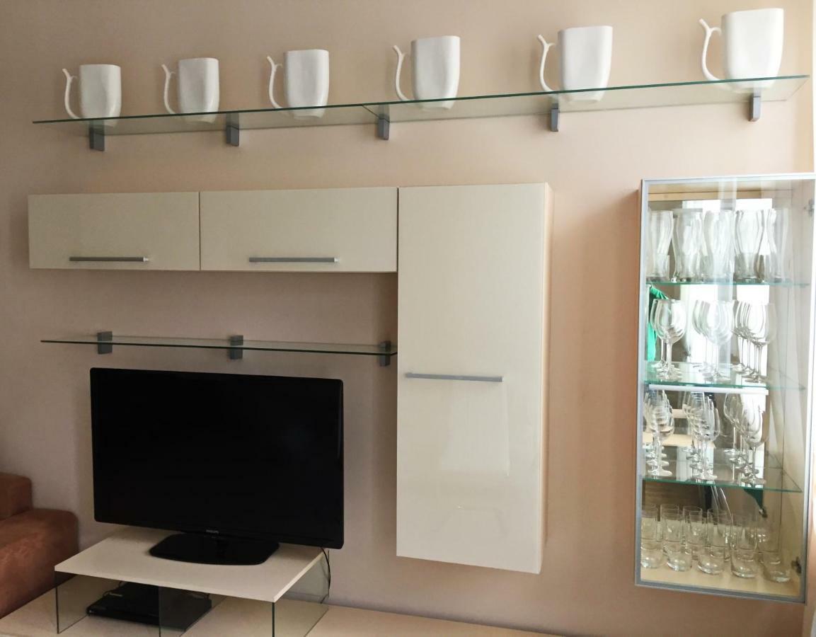 Apartment Dr. Becher Lux 60 M2